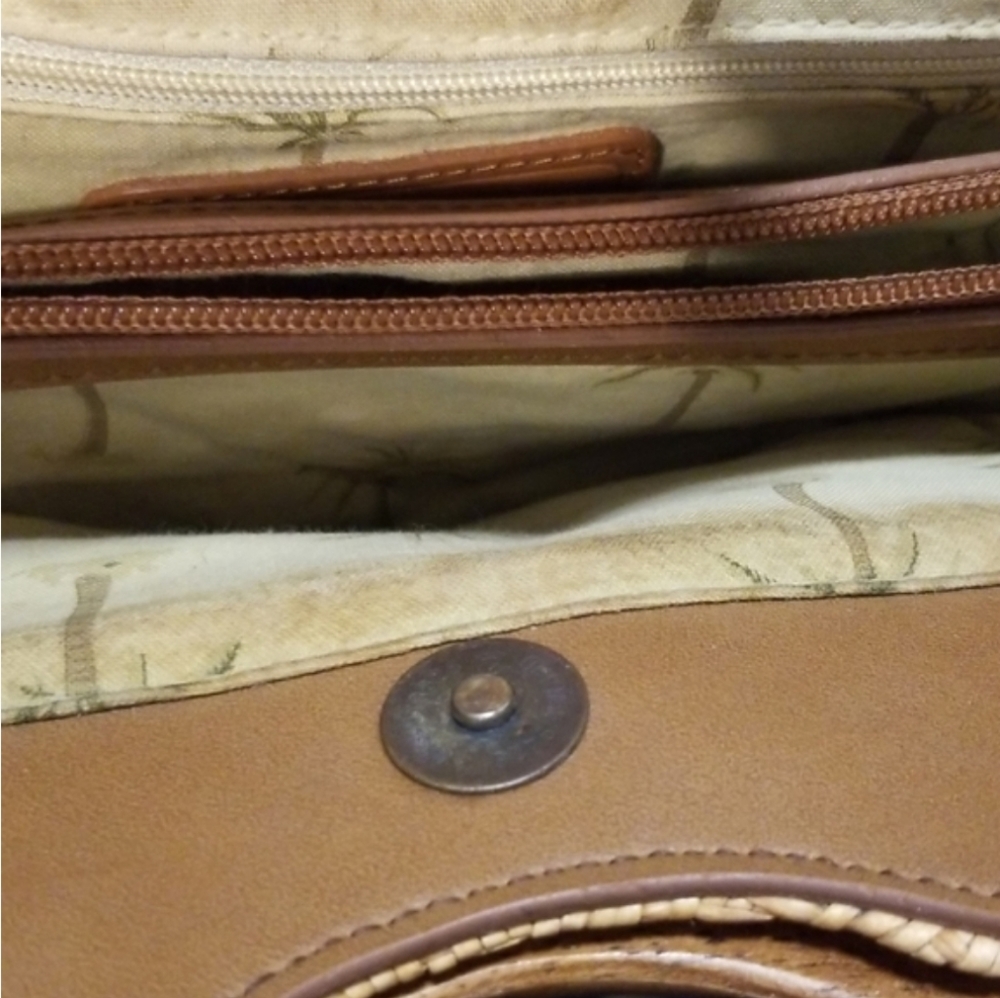Fossil Straw Satchel with Wooden Circle Handles in Tan - Picture 6 of 8